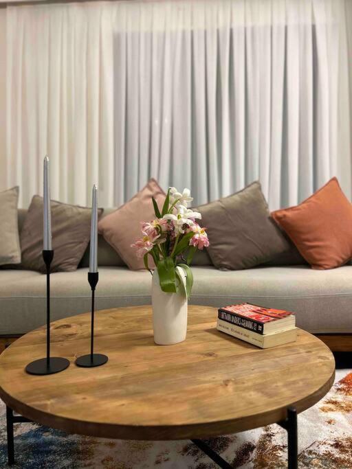 Mozart House - Spacious Luxury - Heart Of The * Tirana