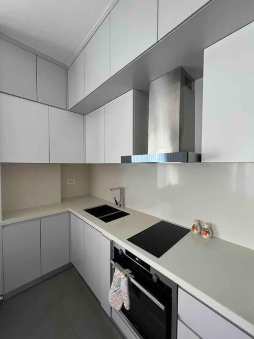 Mozart House - Spacious Luxury - Heart Of The * Tirana
